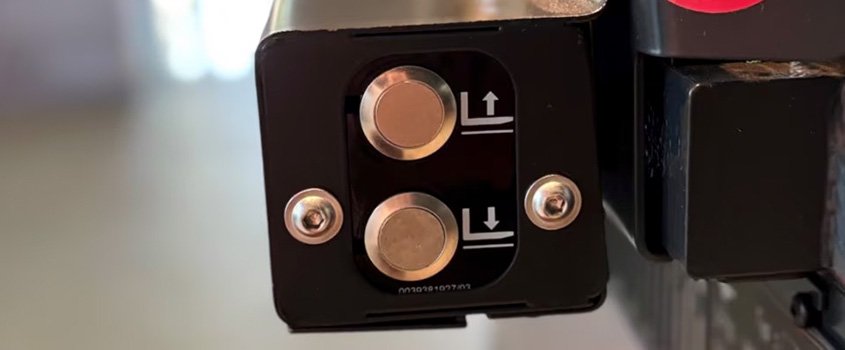 Side Lift Buttons